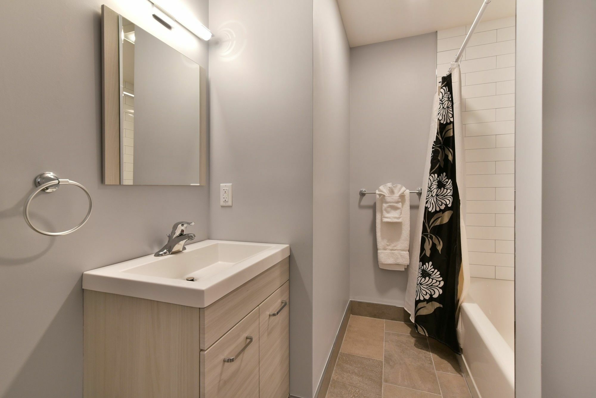 Global Luxury Suites At Longwood Бруклин Екстериор снимка